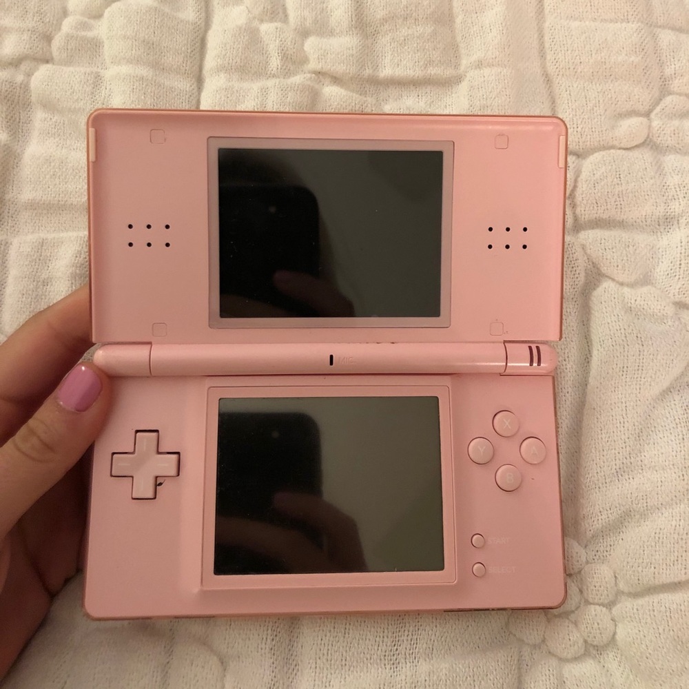 Nintendo DS Lite